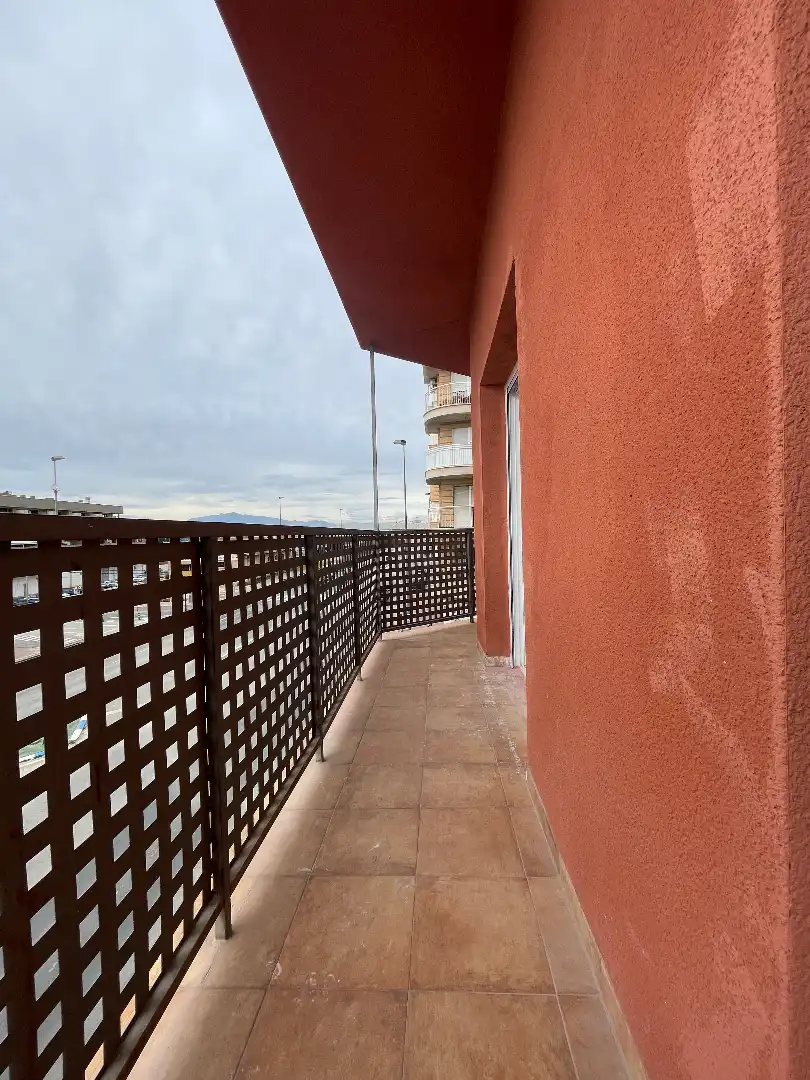 Flat for rent in Avenida de la Industria, 38, Centro