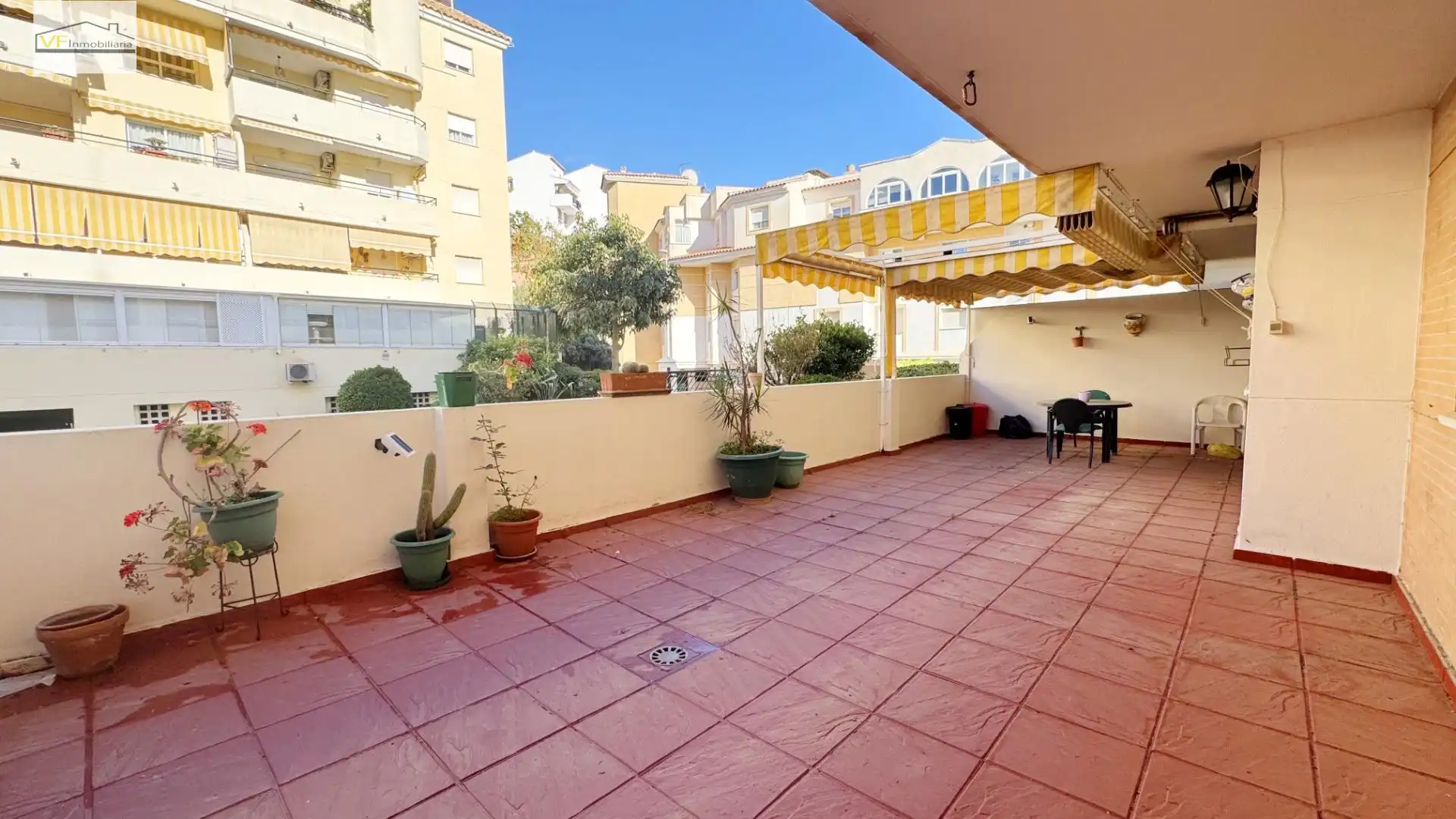 Terrassa de Pis de lloguer en Rincón de la Victoria amb Terrassa i Piscina comunitària