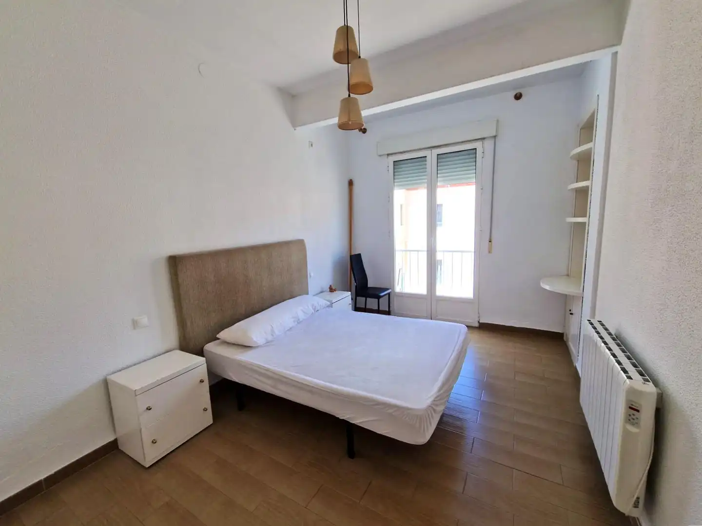 Habitación de Piso en venta en Plasencia con Aire acondicionado, Calefacción y Amueblado