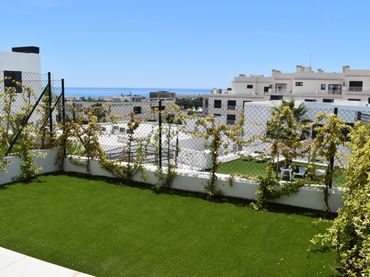 Adosado con piscina en venta en La Cala Mijas