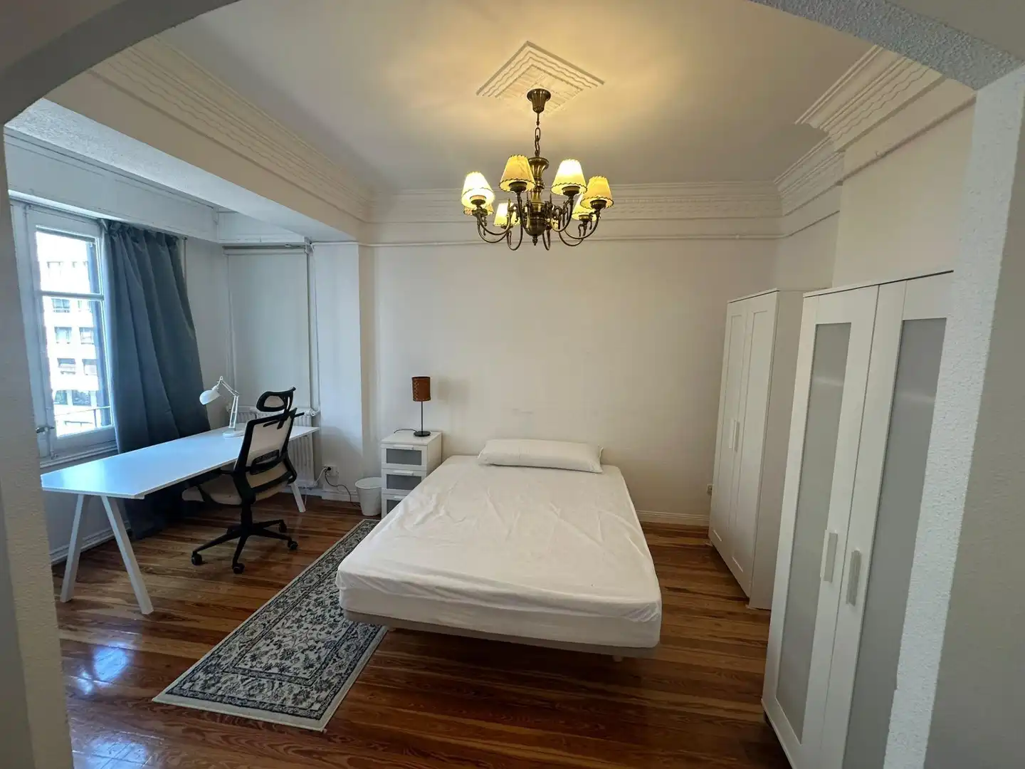 Bedroom of Flat for rent in Burgos  with Heating, Terrace and Furnished