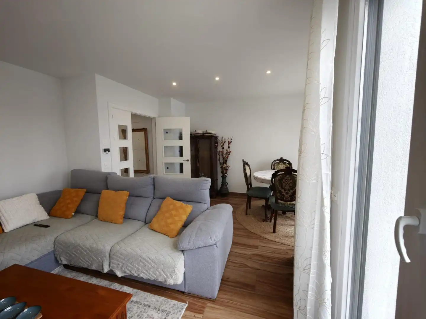 Sala d'estar de Pis de lloguer en Bilbao  amb Calefacció i Terrassa