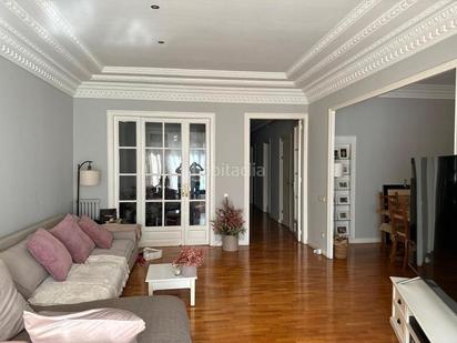 Living room of Flat for sale in  Barcelona Capital  with Air Conditioner and Balcony