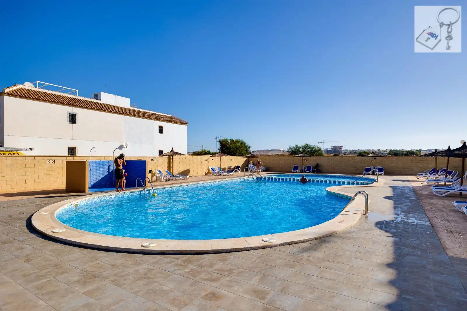 Bungalow mit Pool zum Verkauf in Zona Carrefour - Urbanizaciones, imagen 37