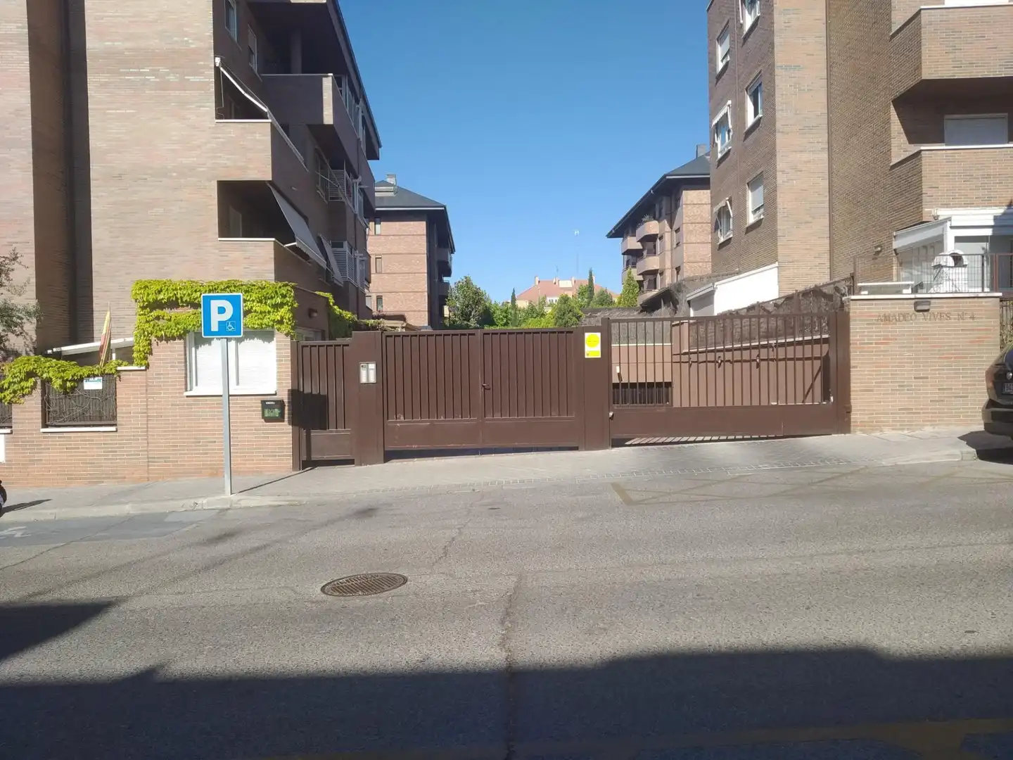 Parking of Flat for rent in Boadilla del Monte  with Air Conditioner, Heating and Parquet flooring