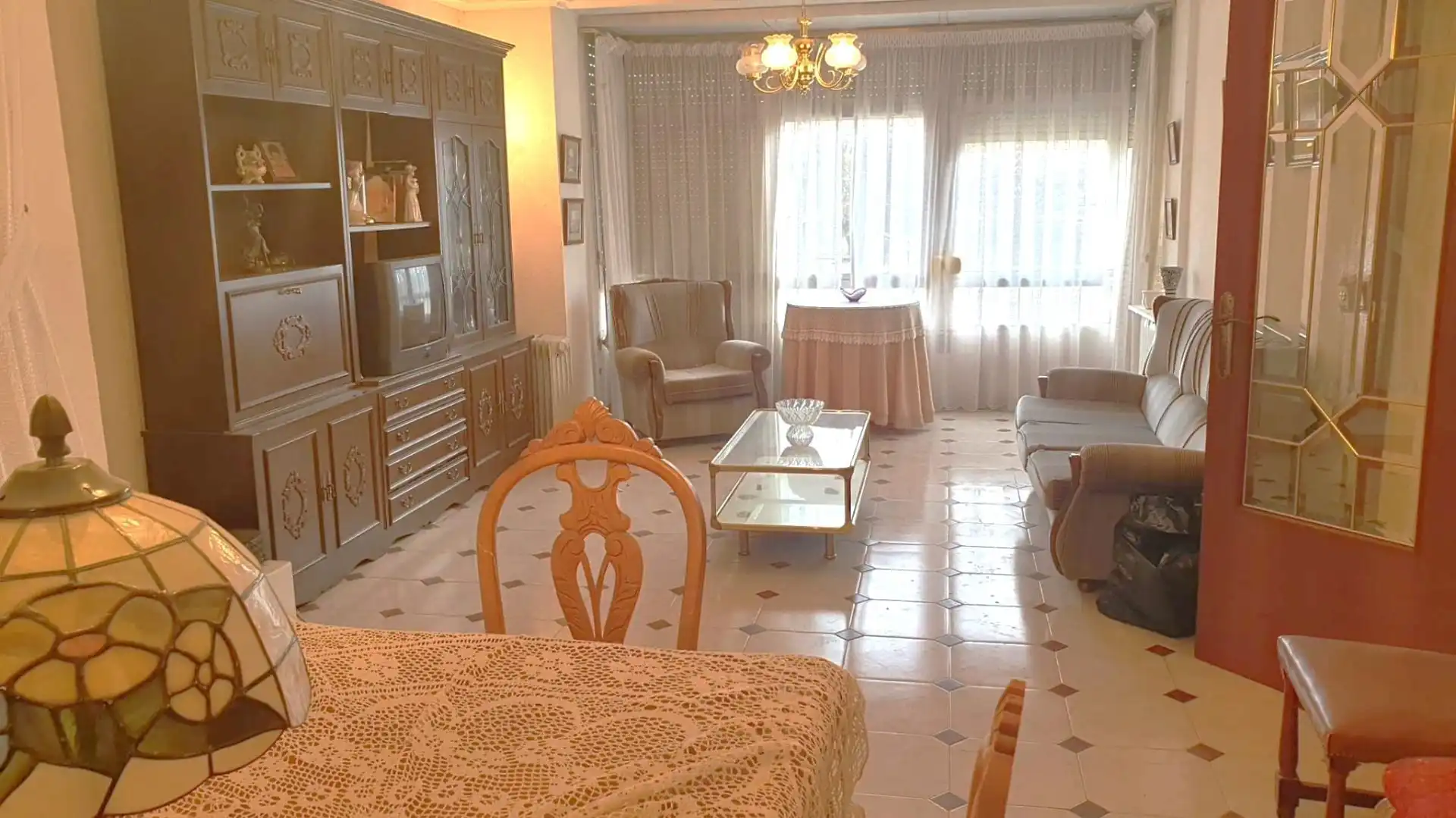 Sala de estar de Finca rústica en venta en Aniñón con Calefacción y Trastero