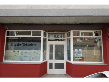Local comercial en venda a Rúa Ramón Espiñeira 9