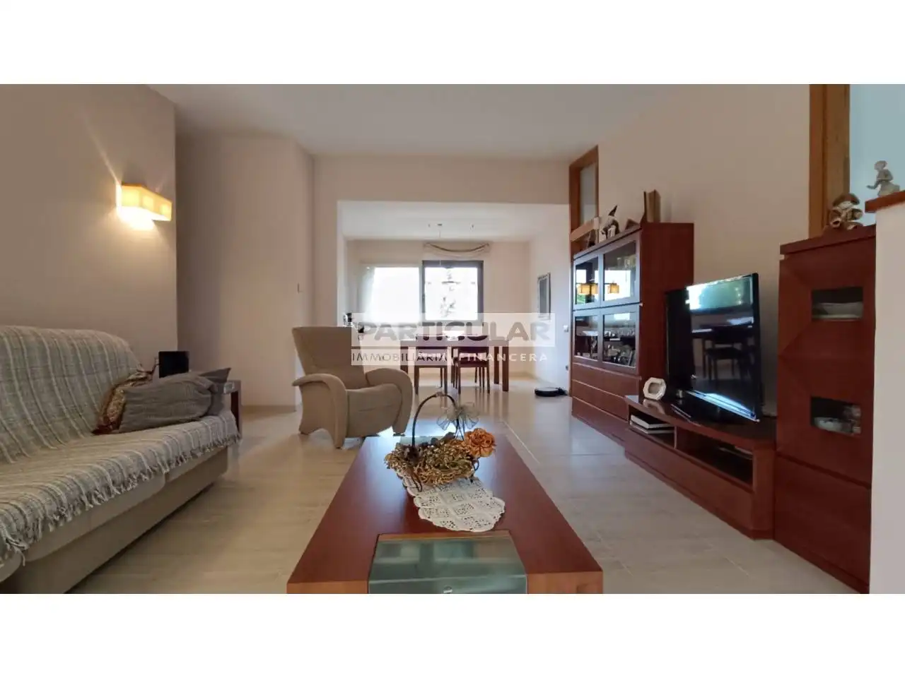 Sala d'estar de Casa o xalet en venda en La Roca del Vallès, Barcelona