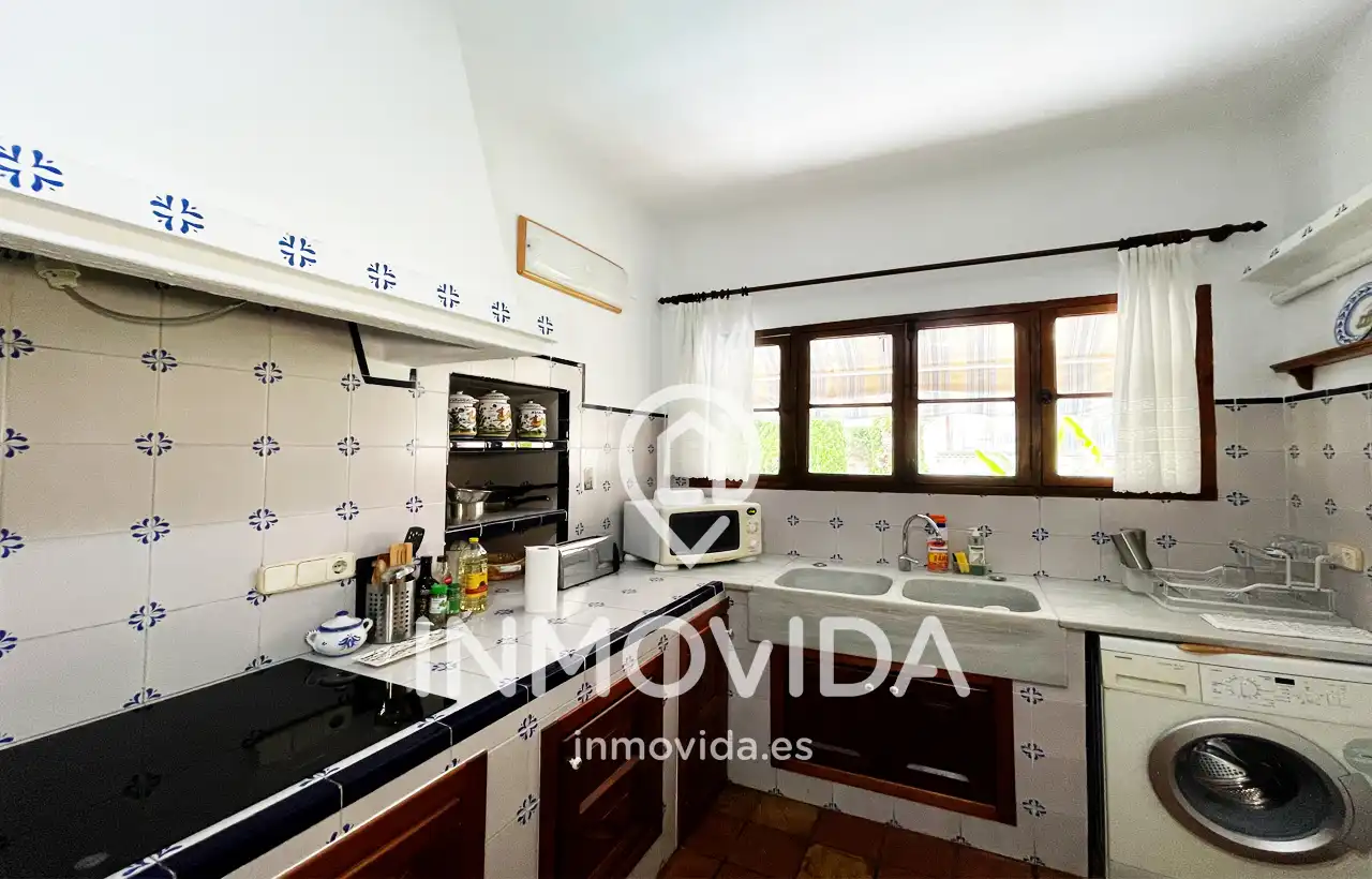Casa amb piscina en venda a Plaça de la Bassa, imagen 36