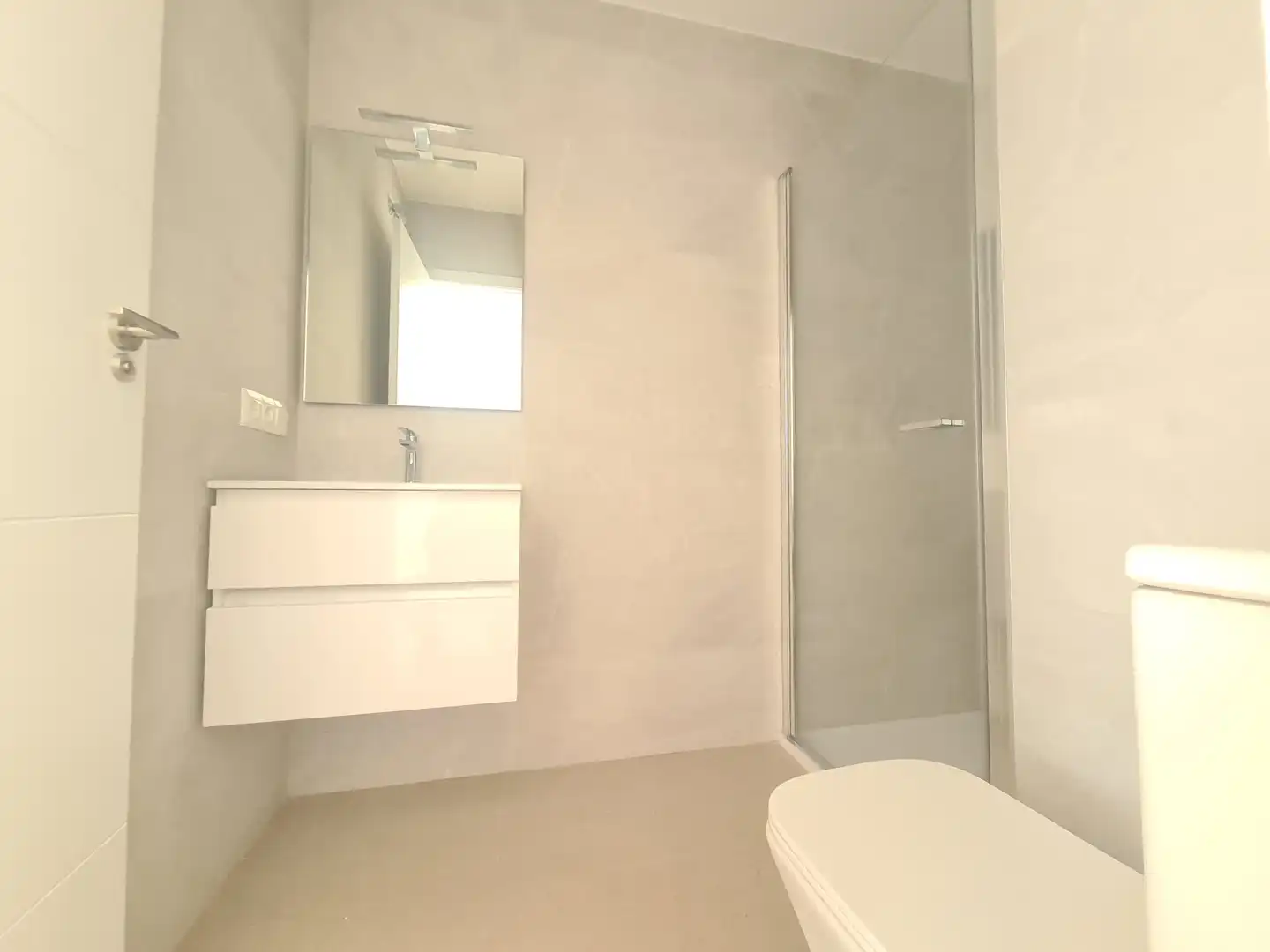 Baño de Ático en venta en Sevilla con Aire acondicionado, Calefacción y Terraza