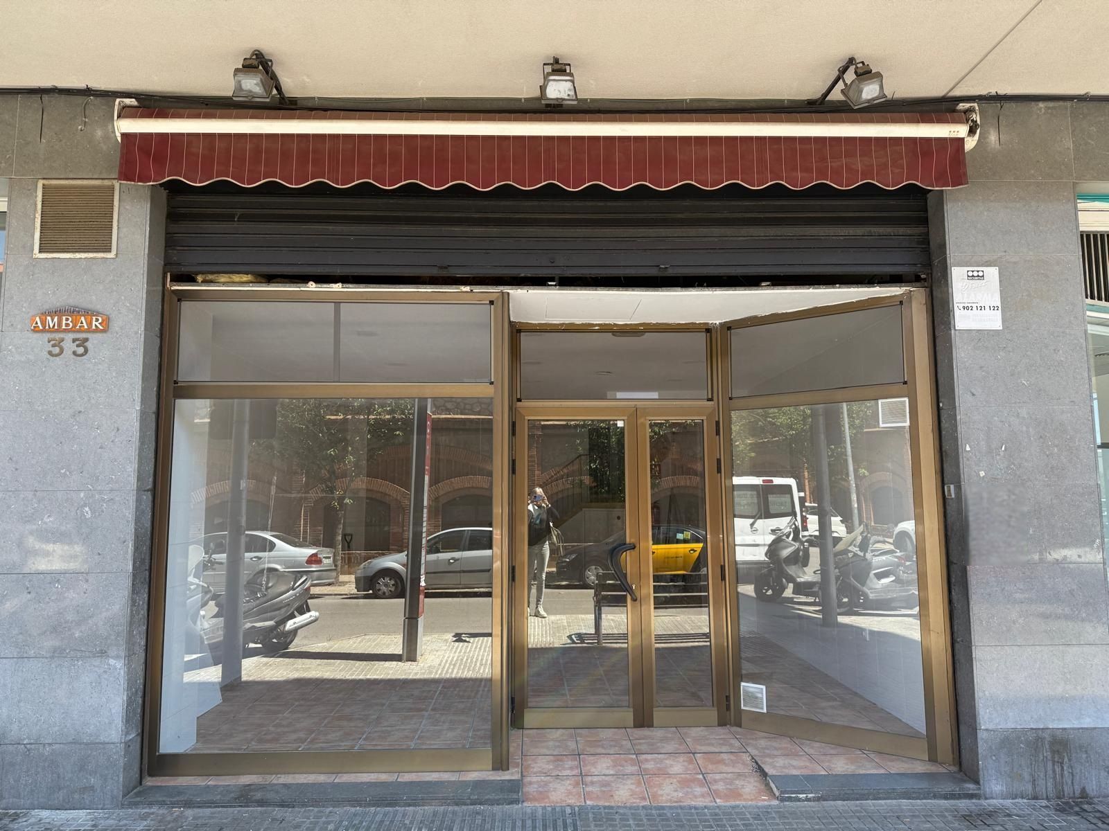 Exterior view of Premises for sale in Terrassa