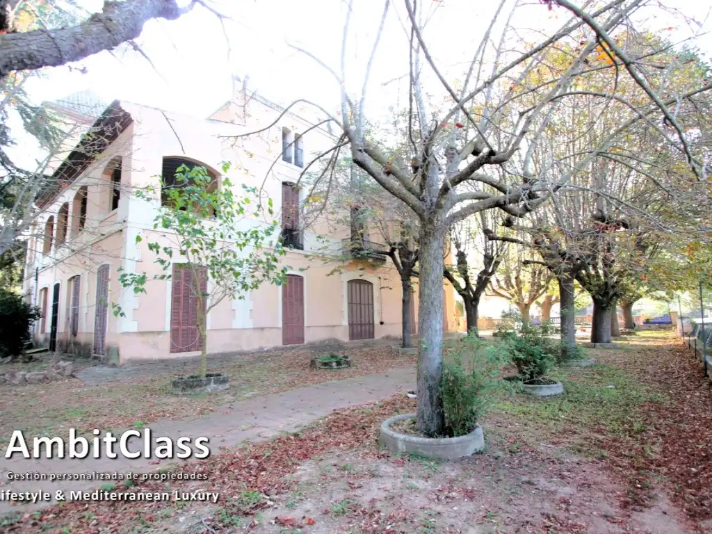 Vista exterior de Casa o chalet en venta en Llinars del Vallès con Jardín privado y Terraza