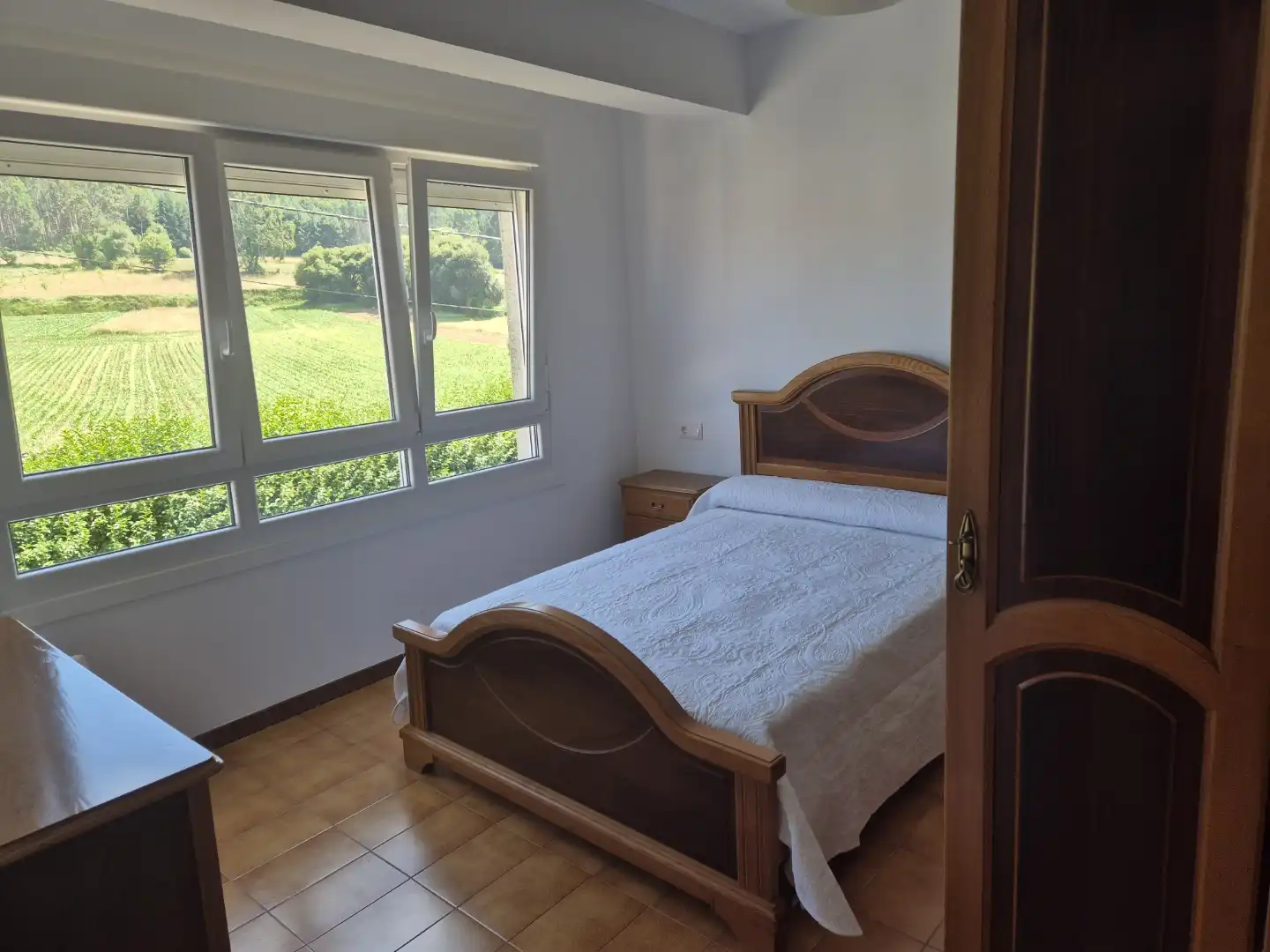 Bedroom of Houses for rent in Carballo  with Private garden, Parquet flooring and Storage room