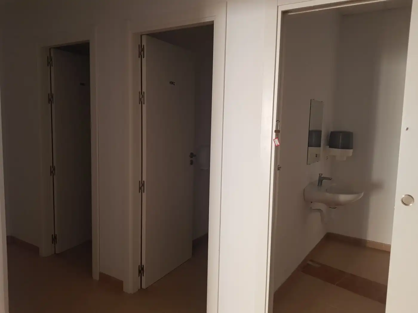 Baño de Local de alquiler en La Ràpita