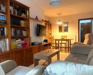 Sala d'estar de Pis en venda en  Sevilla Capital