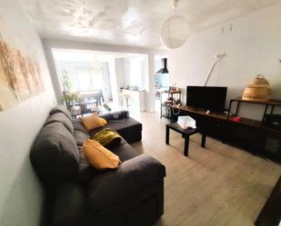 Sala d'estar de Pis en venda en  Valencia Capital amb Aire condicionat