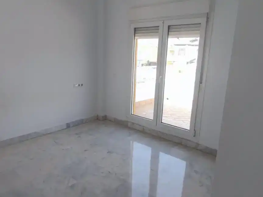 Bedroom of Flat for sale in Almensilla  with Air Conditioner, Private garden and Storage room