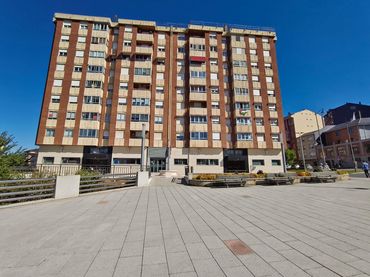 Pis amb ascensor en venda a Zona Alta