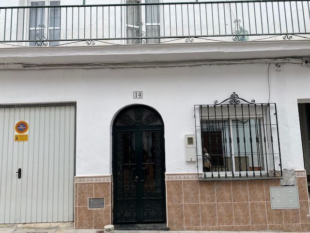 Vista exterior de Casa o xalet en venda en Nerja amb Aire condicionat, Calefacció i Terrassa