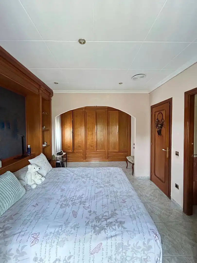 Habitación de Casa o chalet en venta en Vilobí d'Onyar con Aire acondicionado, Calefacción y Jardín privado