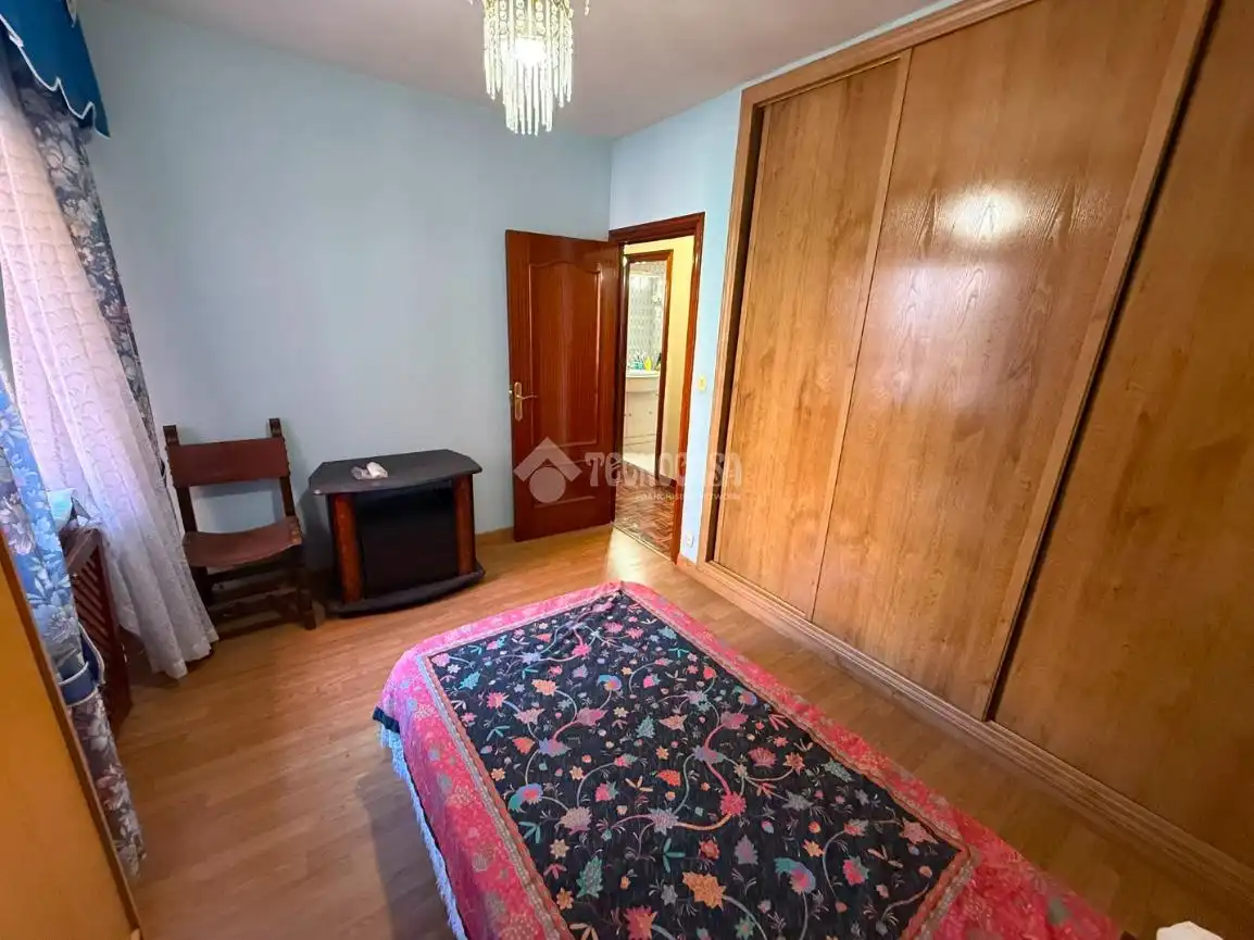 Bedroom of Flat for sale in Alcalá de Henares  with Air Conditioner and Heating
