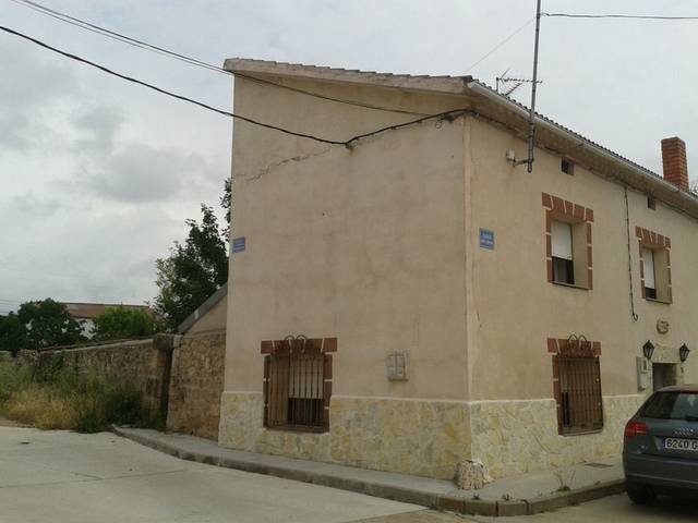 Casa-chalet en Venta en N/A en Celada del Camino