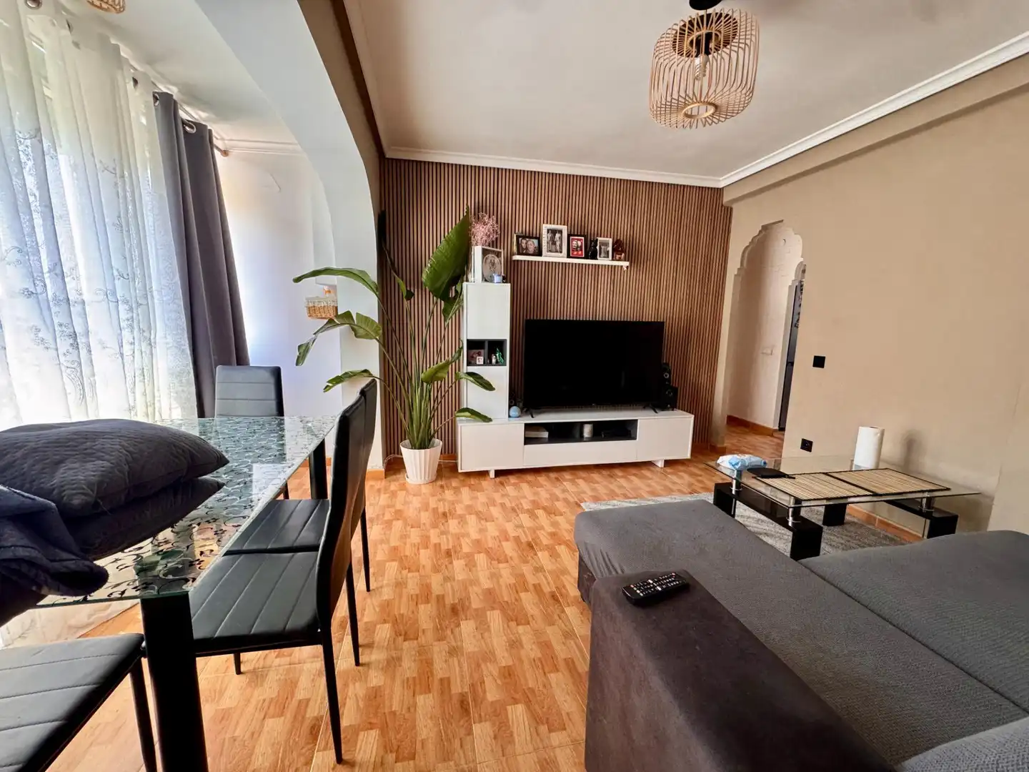 Sala de estar de Piso en venta en San Vicente del Raspeig / Sant Vicent del Raspeig con Aire acondicionado y Amueblado