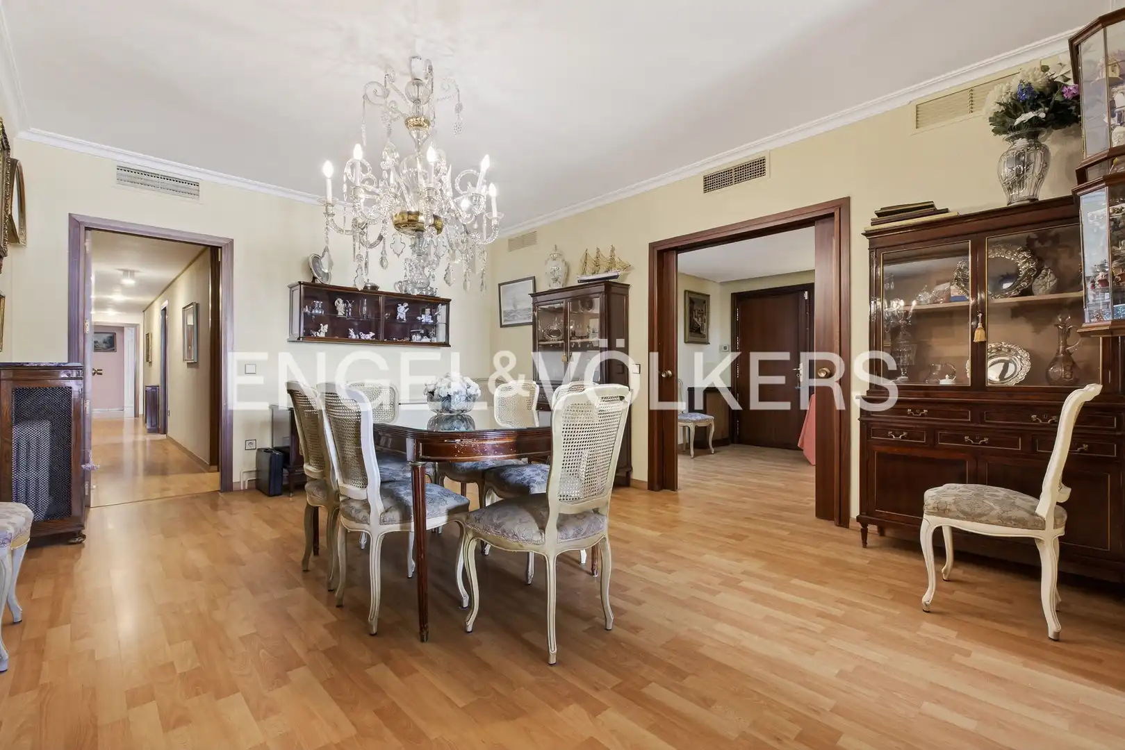 Dining room of Flat for sale in Sevilla  with Air Conditioner, Heating and Balcony