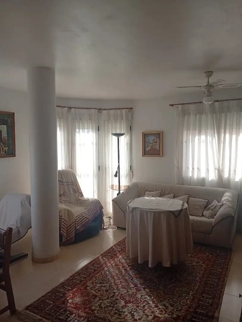 Sala de estar de Apartamento en venta en Oropesa del Mar / Orpesa con Terraza, Trastero y Piscina