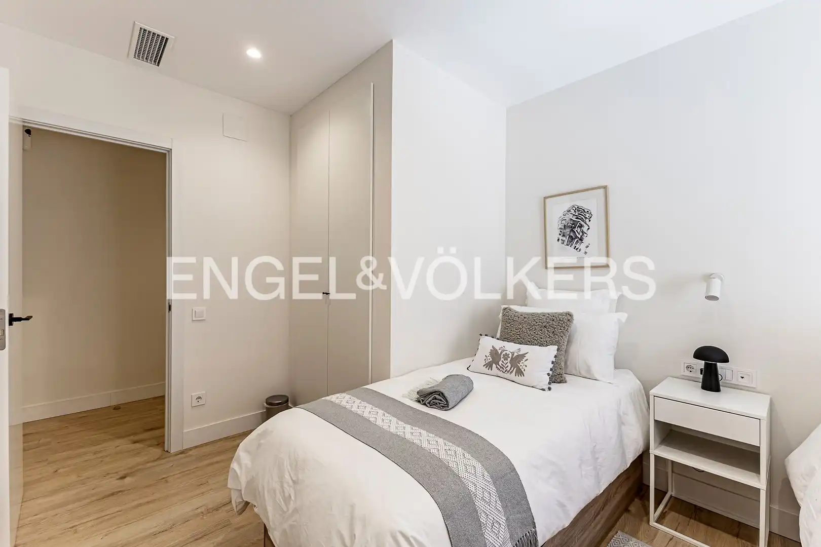 Habitación de Piso en venta en Barcelona con Aire acondicionado, Calefacción y Parquet