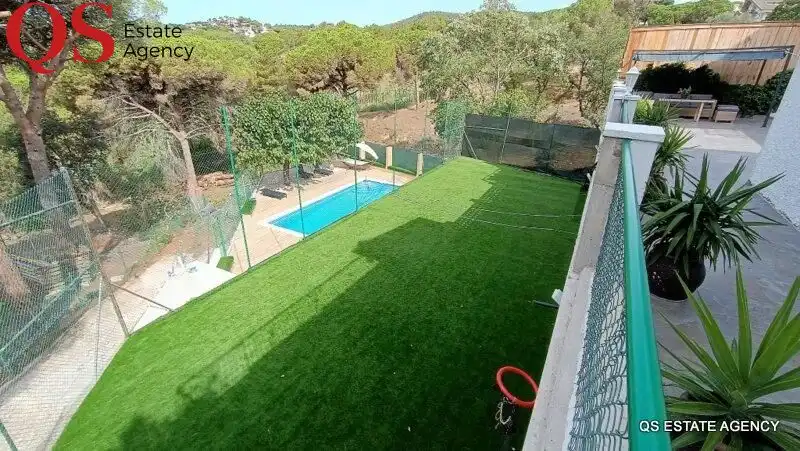 Piscina de Finca rústica en venta en Tordera con Aire acondicionado, Calefacción y Jardín privado