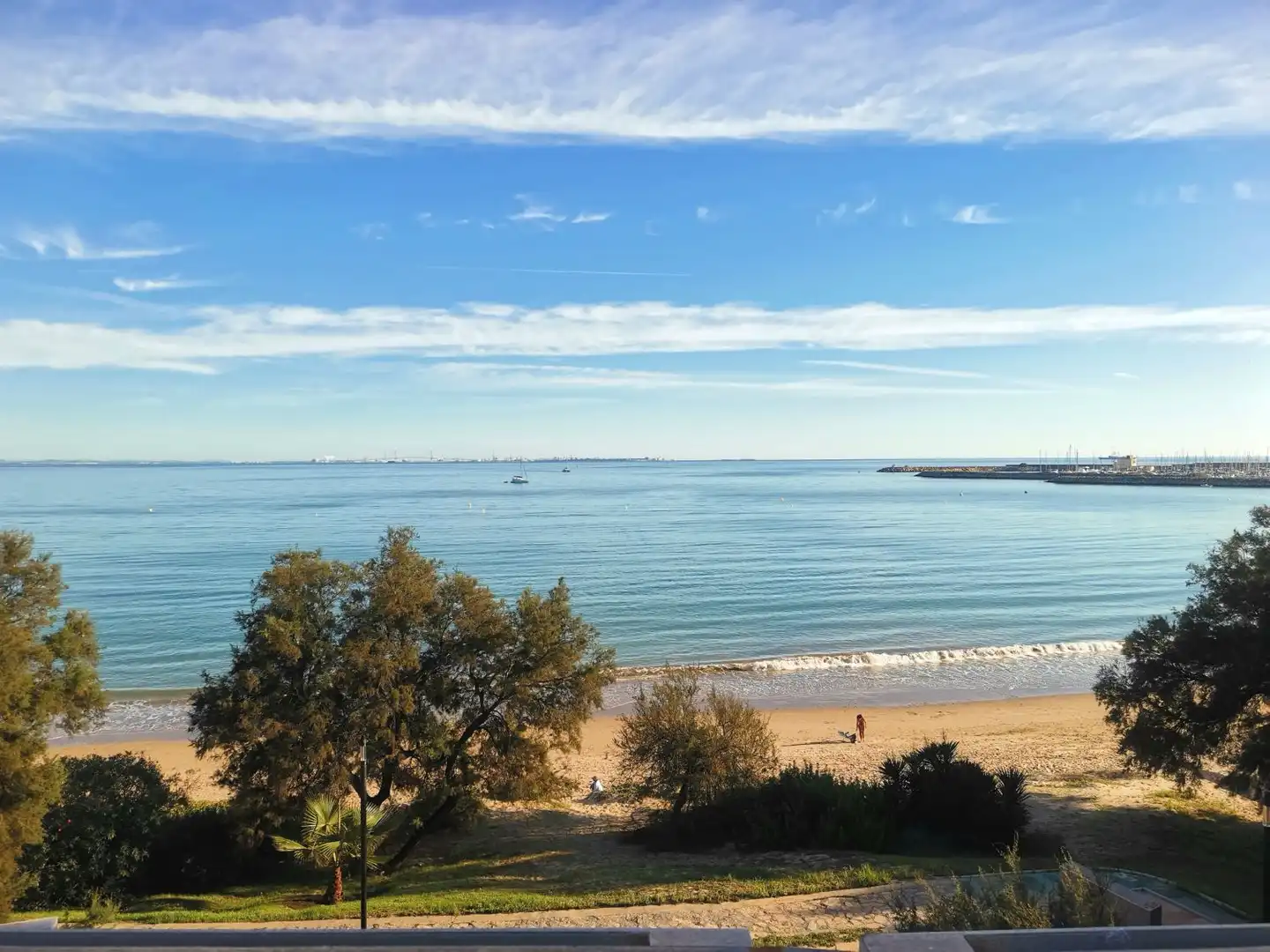 Exterior view of Flat for sale in Rota  with Air Conditioner, Terrace and Storage room