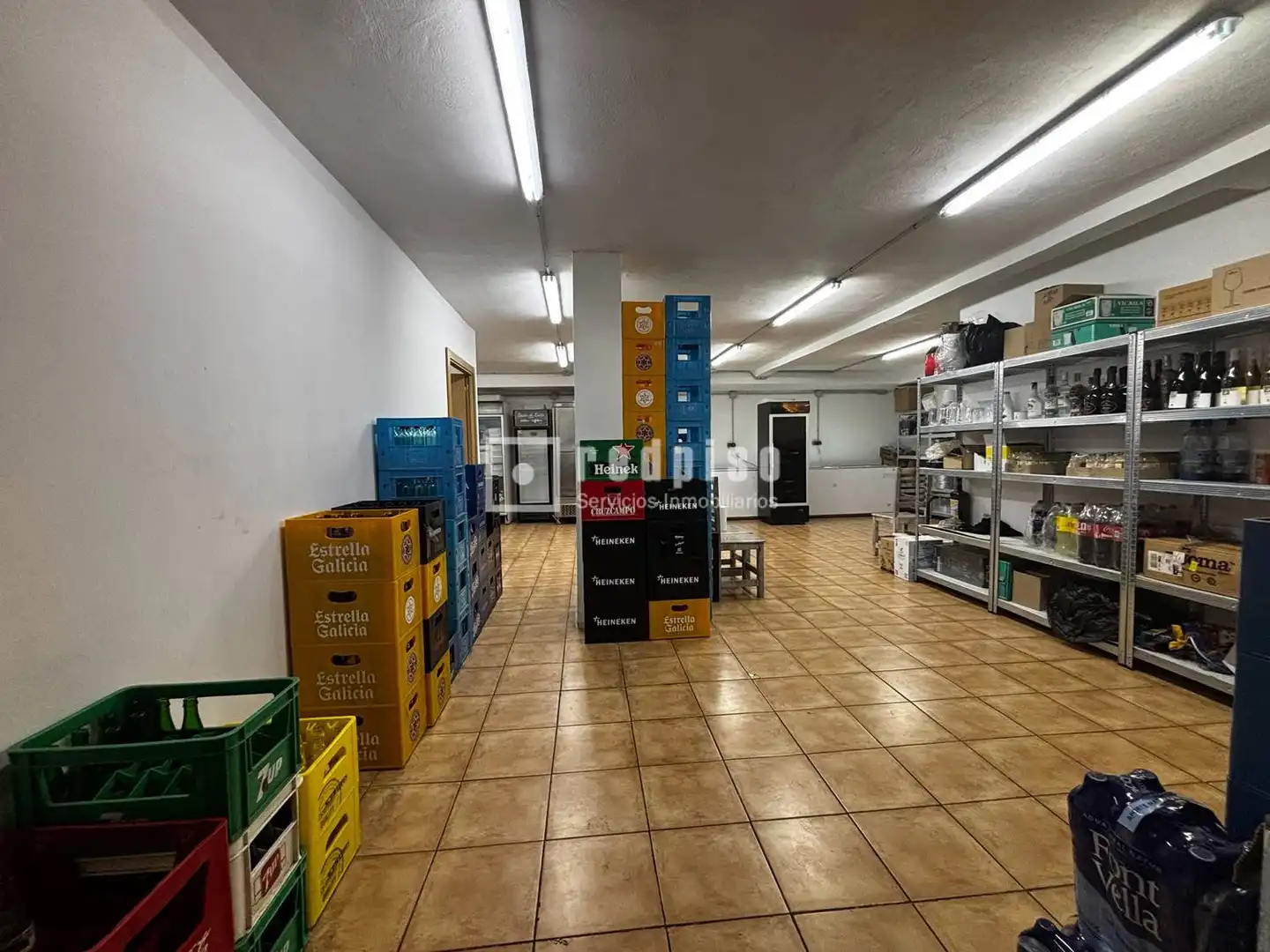 Local en venda en Alhaurín de la Torre amb Aire condicionat, Terrassa i Moblat