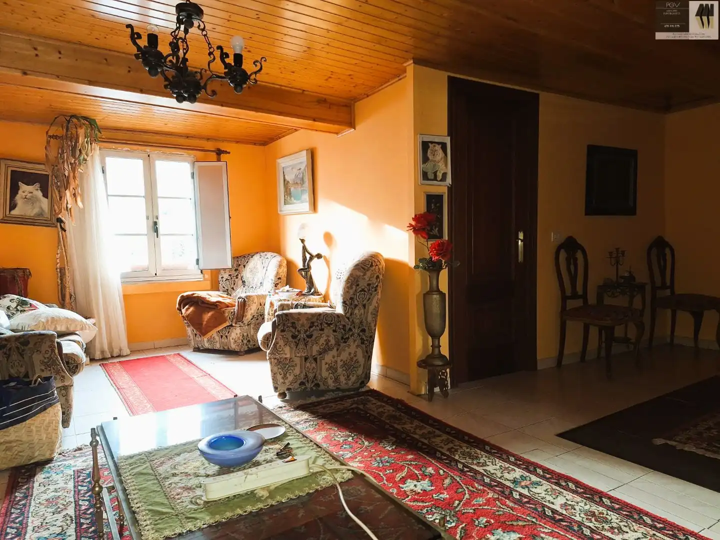 Sala d'estar de Casa o xalet en venda en Bergondo