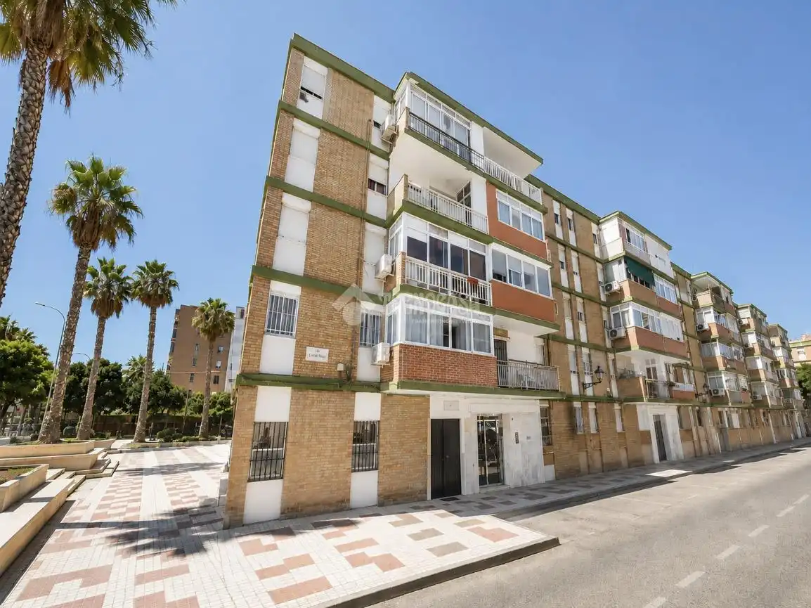 Vista exterior de Pis en venda en Málaga