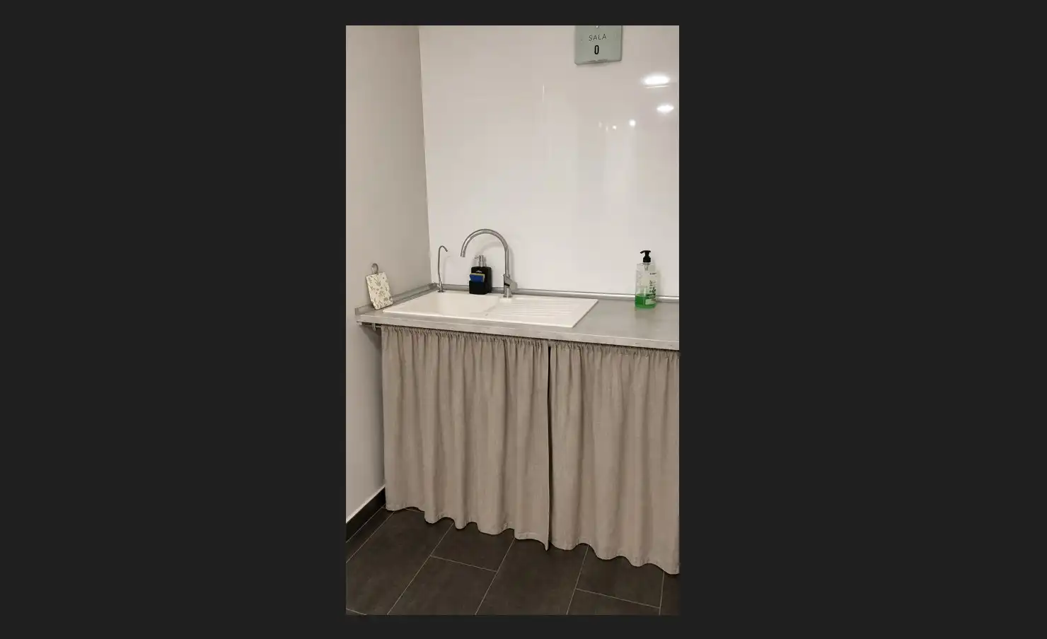 Bany de Local en venda en Náquera amb Aire condicionat, Parquet i Moblat