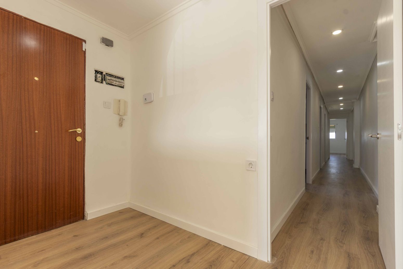 Flat for sale in Torrent