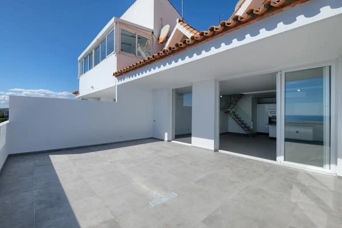 Apartament amb piscina en venda a Estepona Pueblo