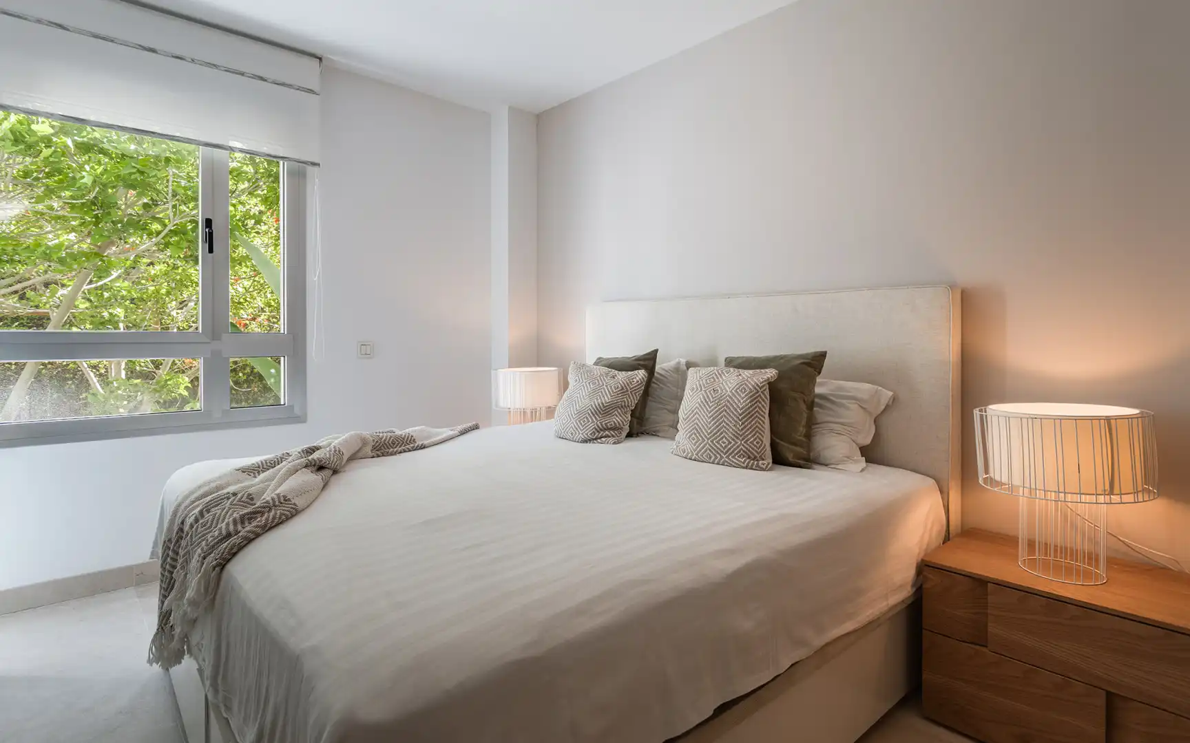 Apartament amb piscina en venda a Benahavís pueblo, imagen 17