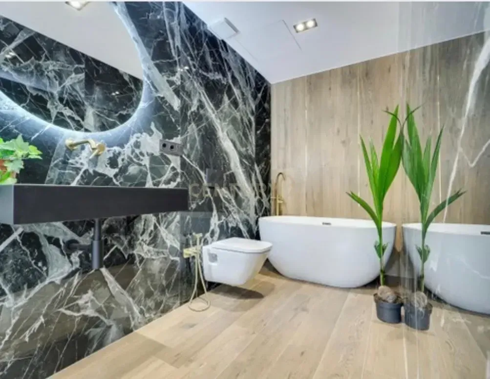Bathroom of Flat for sale in  Barcelona Capital  with Air Conditioner