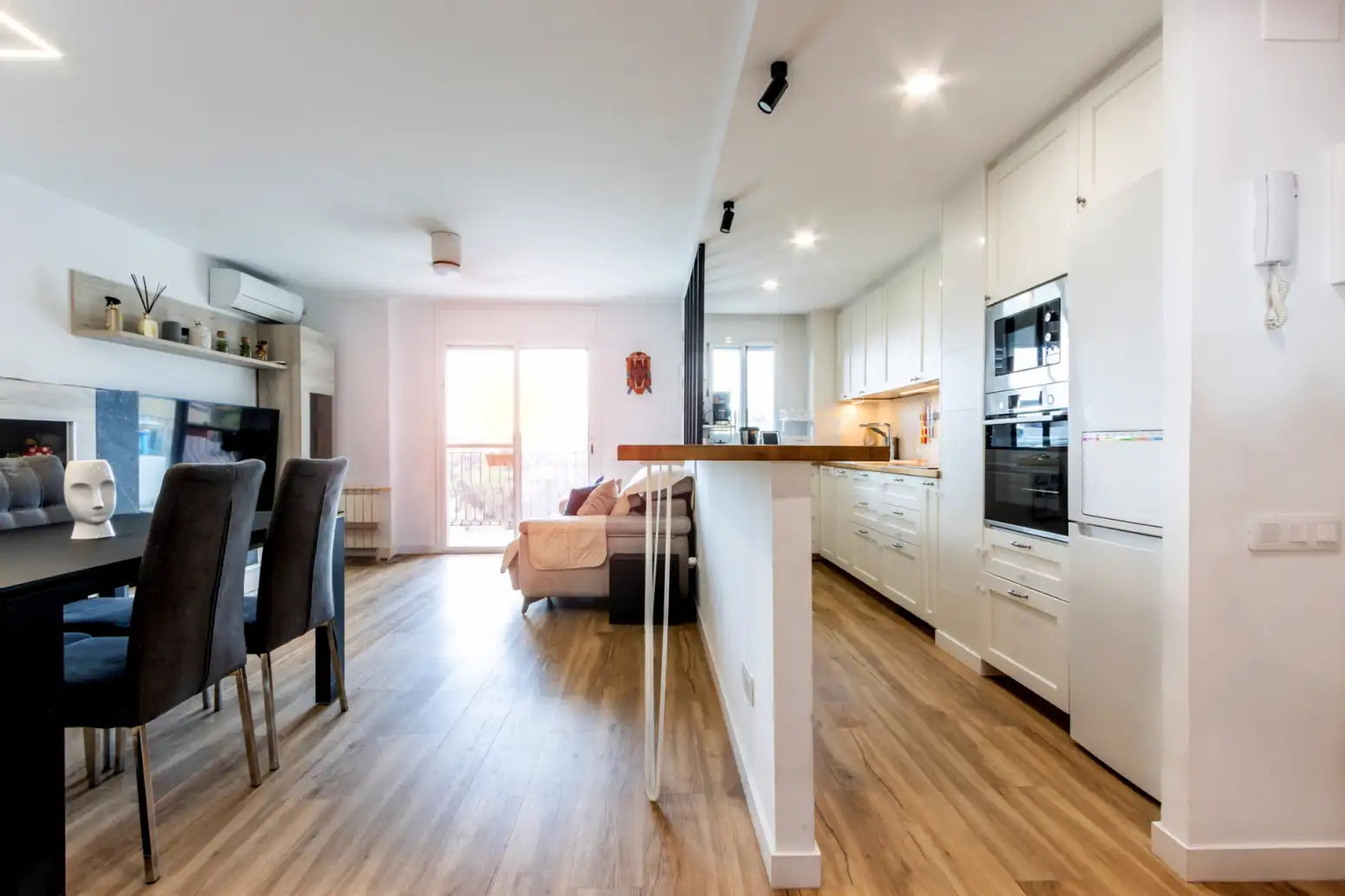 Cocina de Ático en venta en Terrassa con Aire acondicionado, Calefacción y Parquet