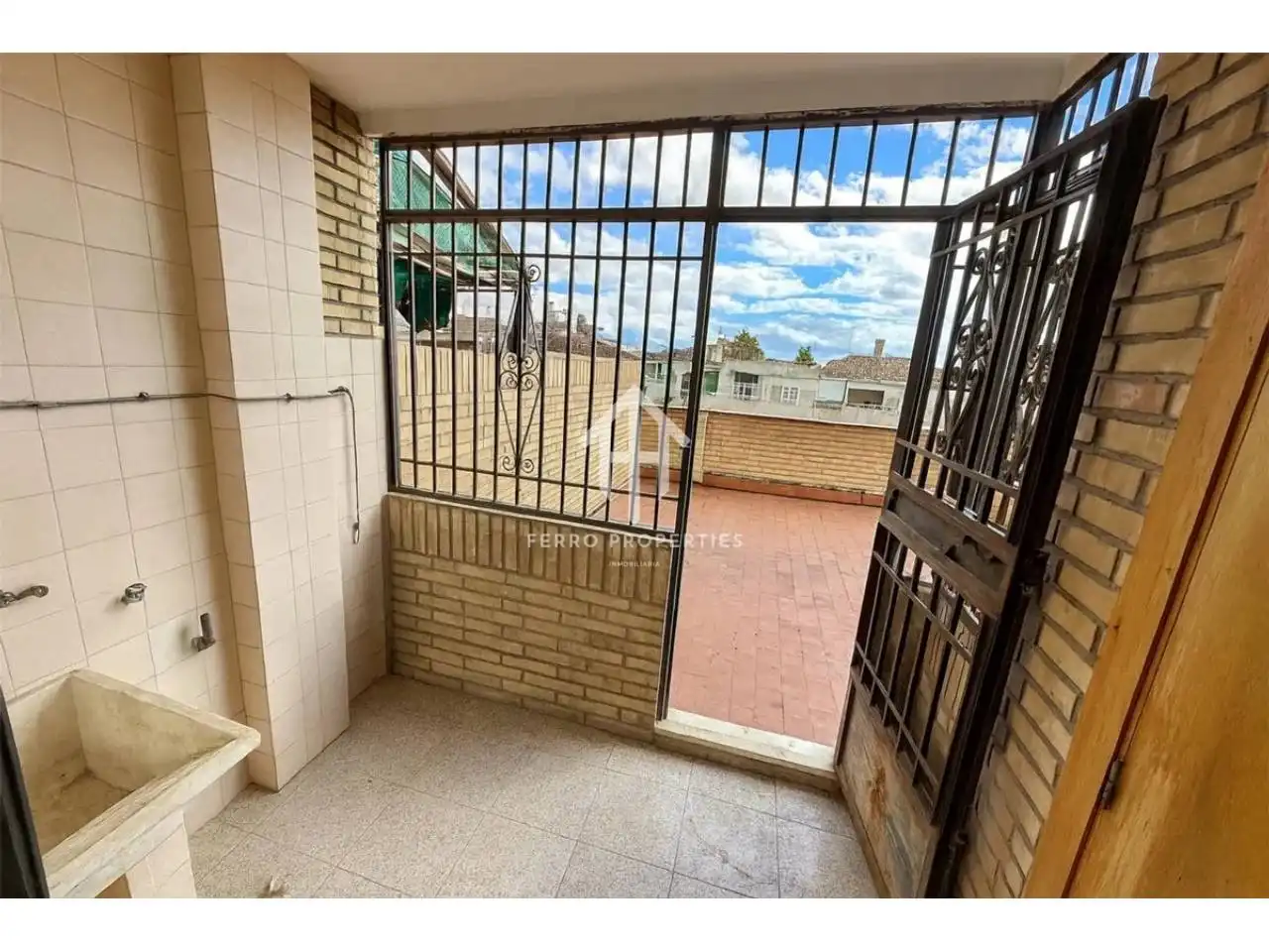 Terrasse von Wohnungen zum Verkauf in Pinos Puente mit Klimaanlage und Terrasse