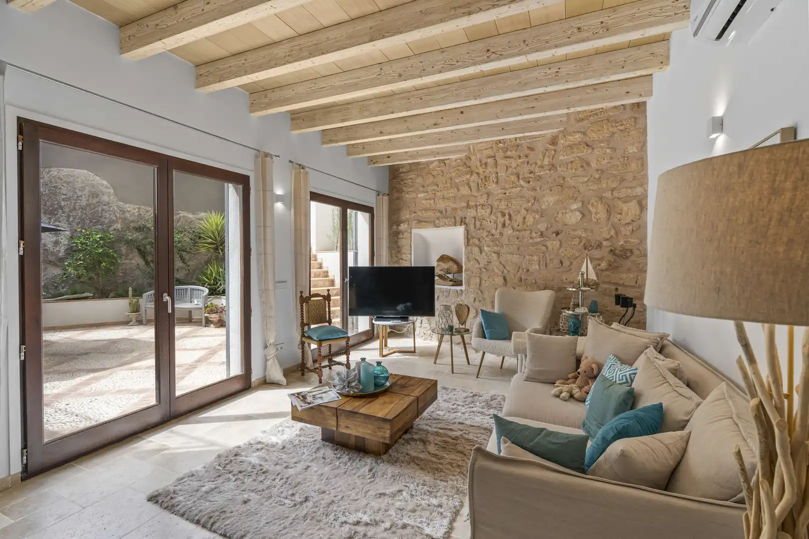 Sala de estar de Casa o chalet en venta en Capdepera con Aire acondicionado, Terraza y Amueblado