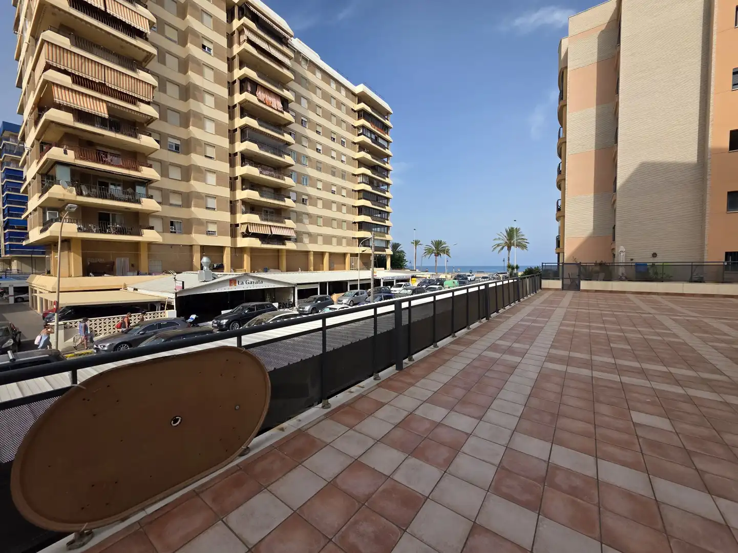 Vista exterior de Pis en venda en Benicasim / Benicàssim amb Aire condicionat, Calefacció i Terrassa