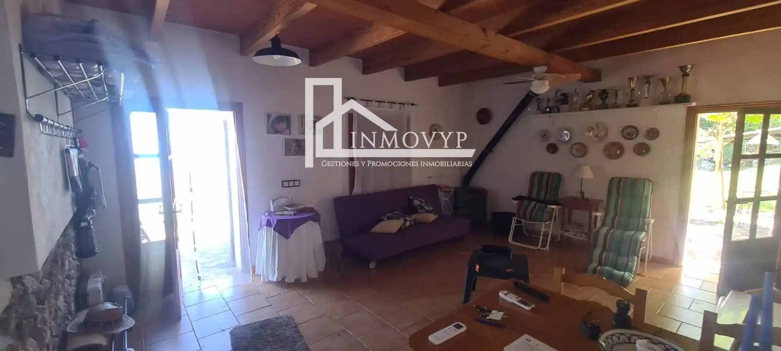 Sala de estar de Finca rústica en venta en Escorca con Aire acondicionado y Amueblado
