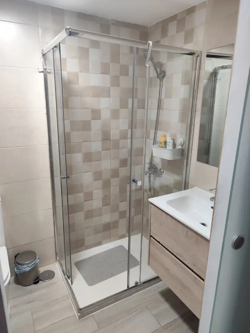 Bathroom of Apartments for rent to own in Las Palmas de Gran Canaria  with Furnished