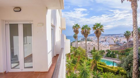 Piso de 2 dormitorios con terraza y piscina comunitaria en Carboneras, imatge 3