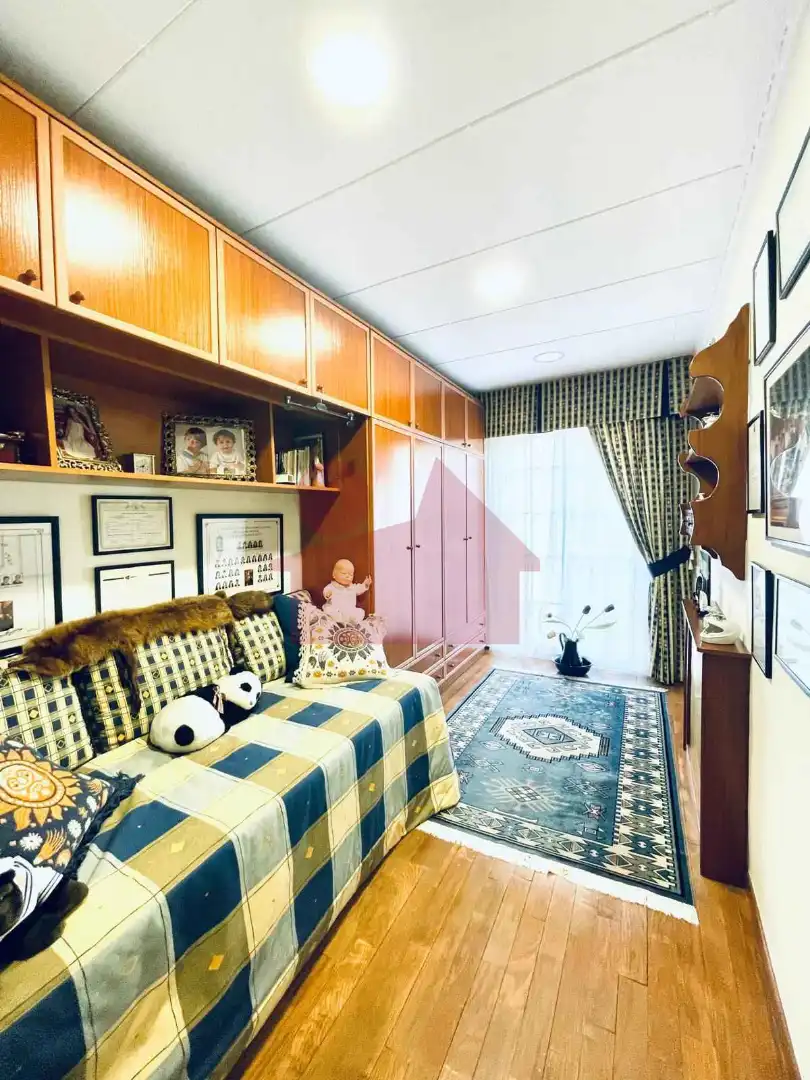 Habitación de Casa adosada en venta en Mollet del Vallès con Aire acondicionado, Calefacción y Jardín privado
