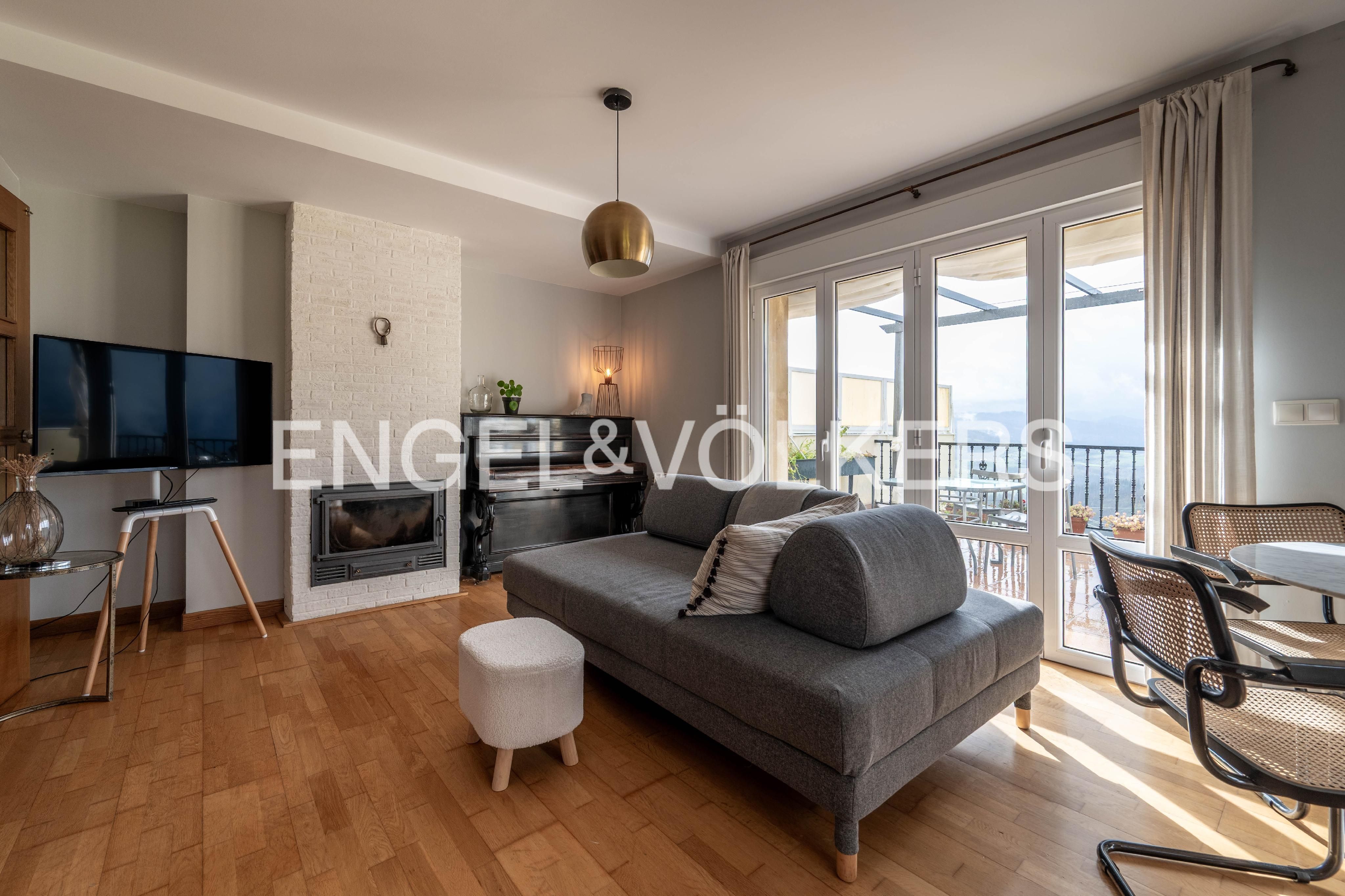 Living room of House or chalet for sale in Gaintza  with Heating, Private garden and Terrace