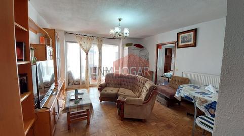 Foto 3 de Piso de alquiler en San Antonio, Ávila Capital